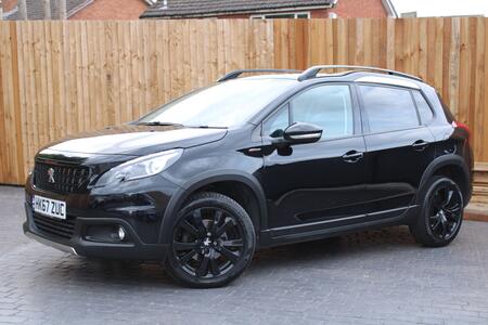 PEUGEOT 2008 1.2 PureTech GT Line