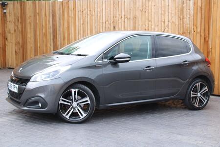 PEUGEOT 208 1.2 PureTech GPF GT Line