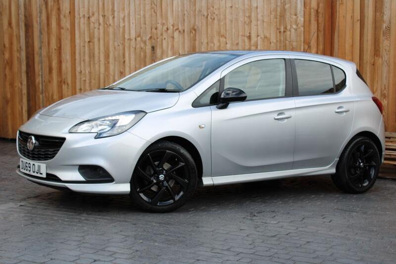 VAUXHALL CORSA 1.4 i ecoTEC SRi VX Line Nav Black